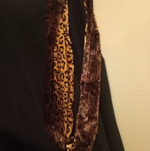 Infinity Looped Leopard Print Scarf.